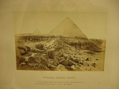 Pyramid: Ghizeh, Egypt