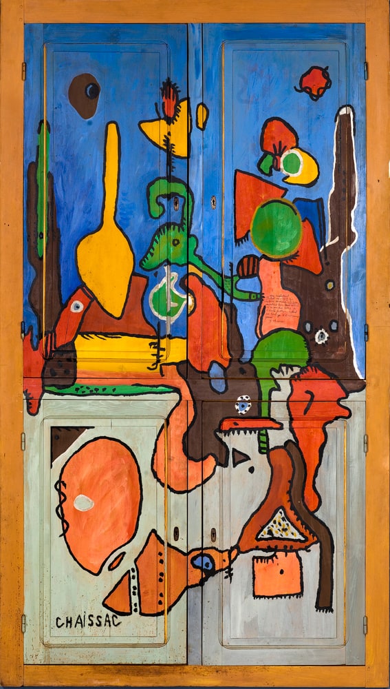 Grande porte de bois peint