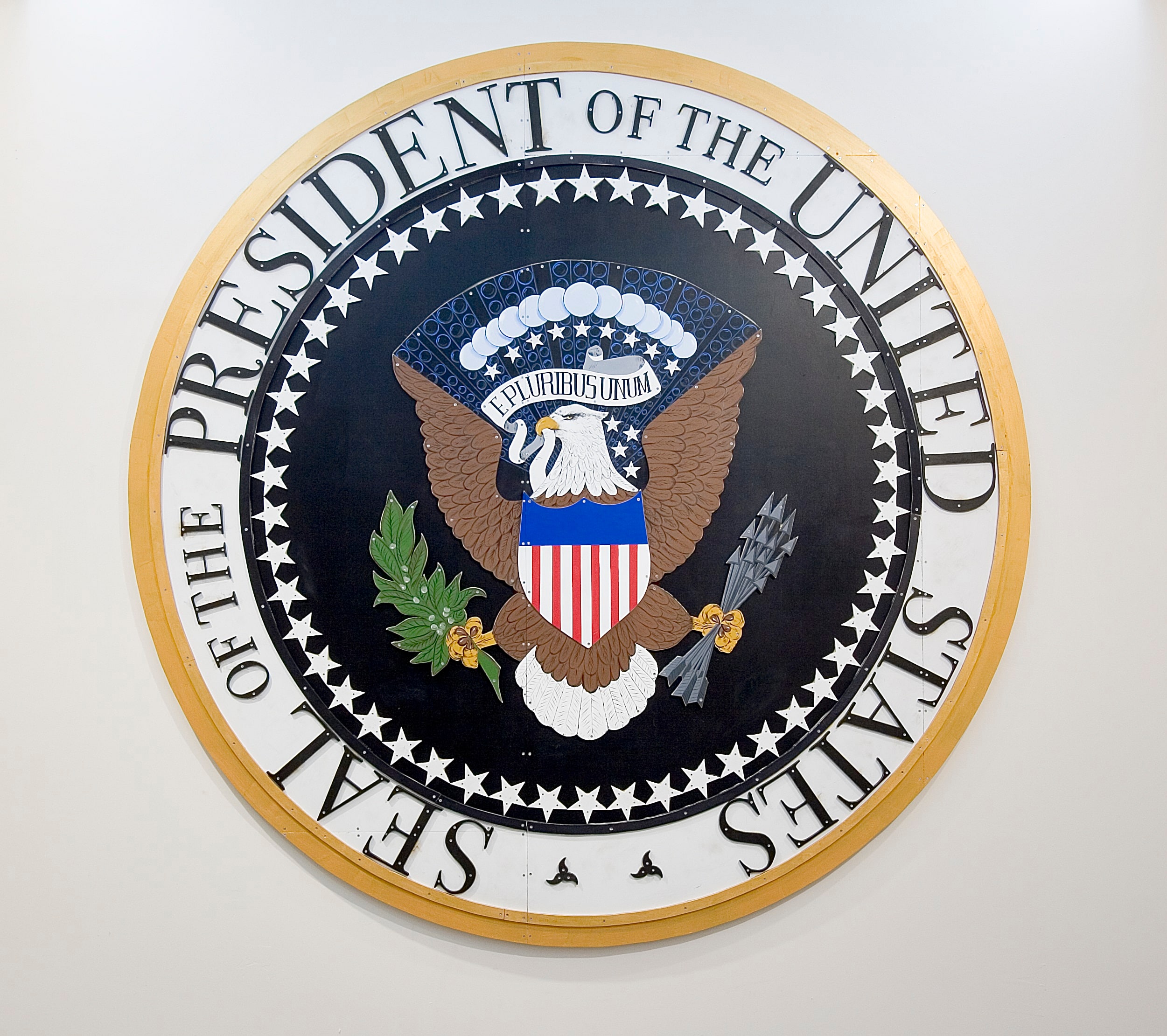 Presidential Seal, 2004