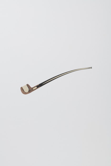 This is a Churchwarden Pipe (Offside)