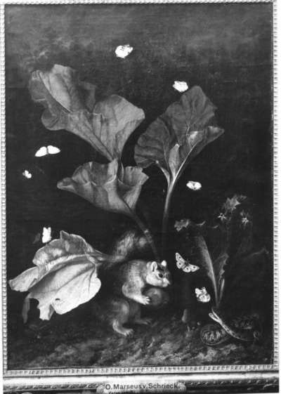 Blumenstillleben mit Schmetterlingen, Eichhörnchen und Schlange