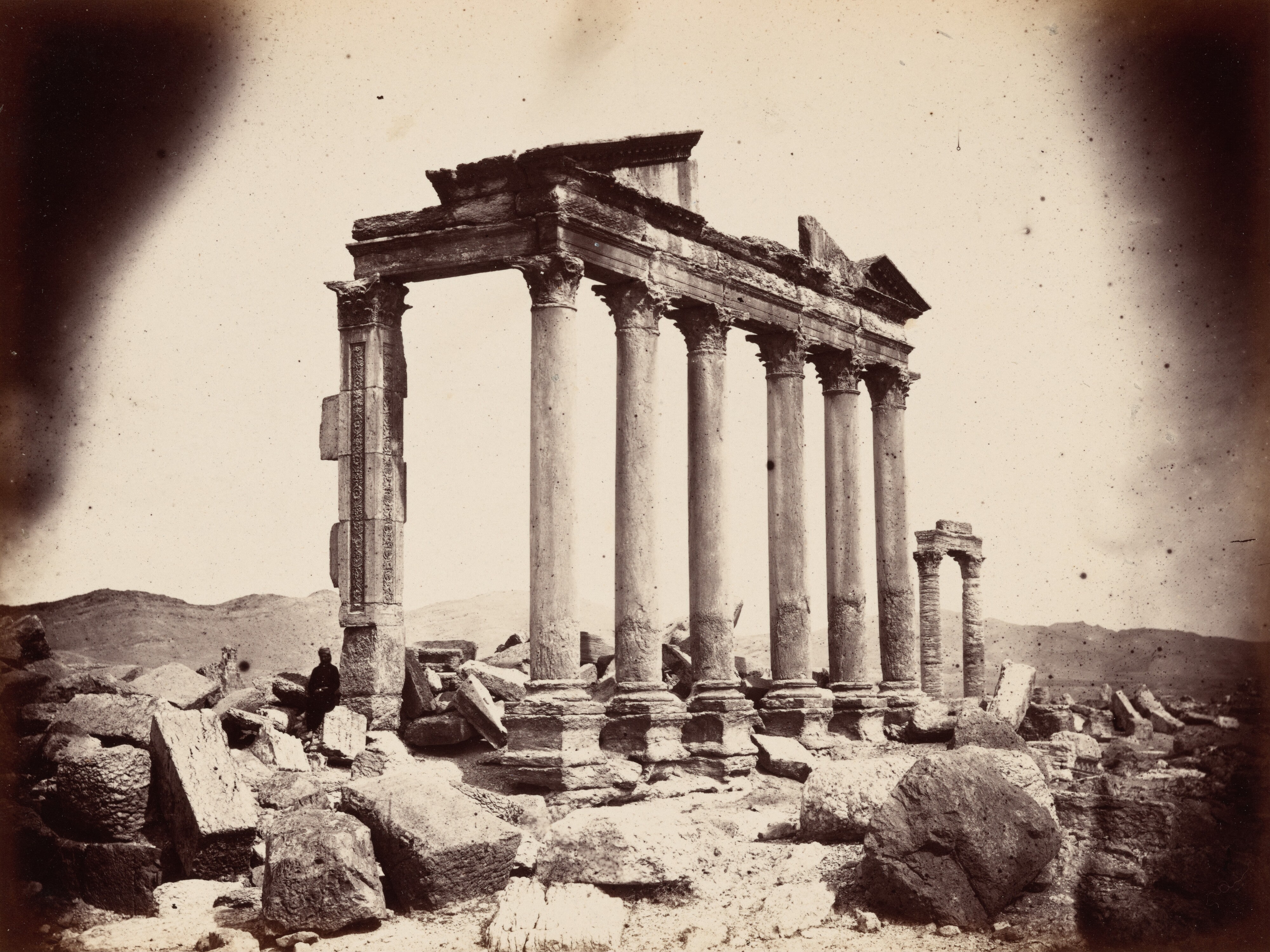 Mausolée à l'Extrémité Ouest de la Colonnade, Palmyre (Mausoleum at the Western End of the Colonnade, Palmyra)