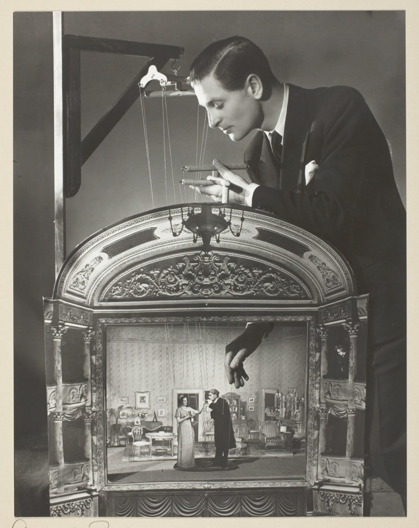 Hugh Beaumont: "Binkie pulls the strings"
