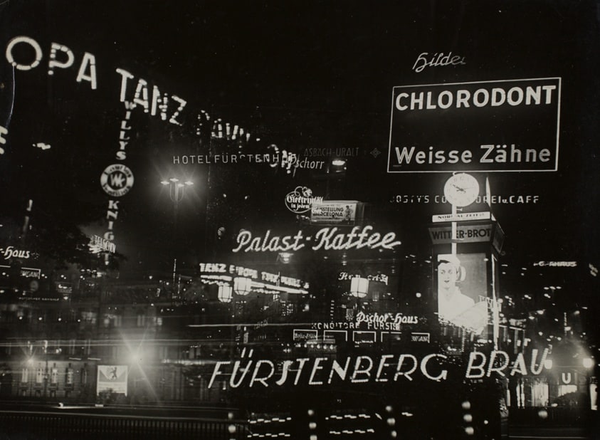 Symphony of Illuminated Advertisements (Symphonie der Lichtreklame)