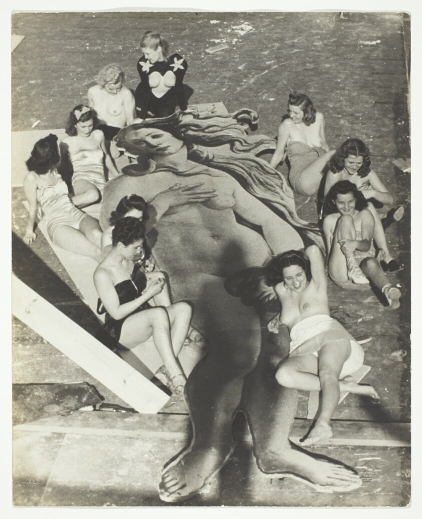 Mermaids Resting on the Roof with Botticelli's "Venus", at the New York World's Fair