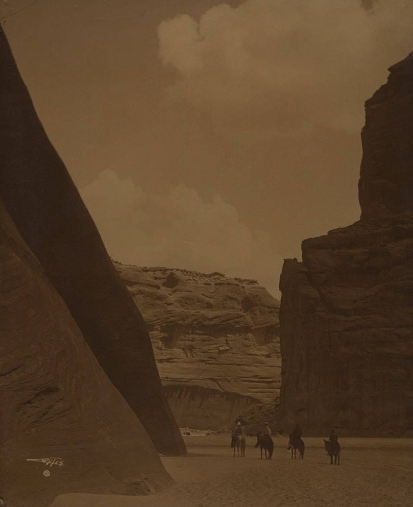 Canyon Del Muerto-Navajo