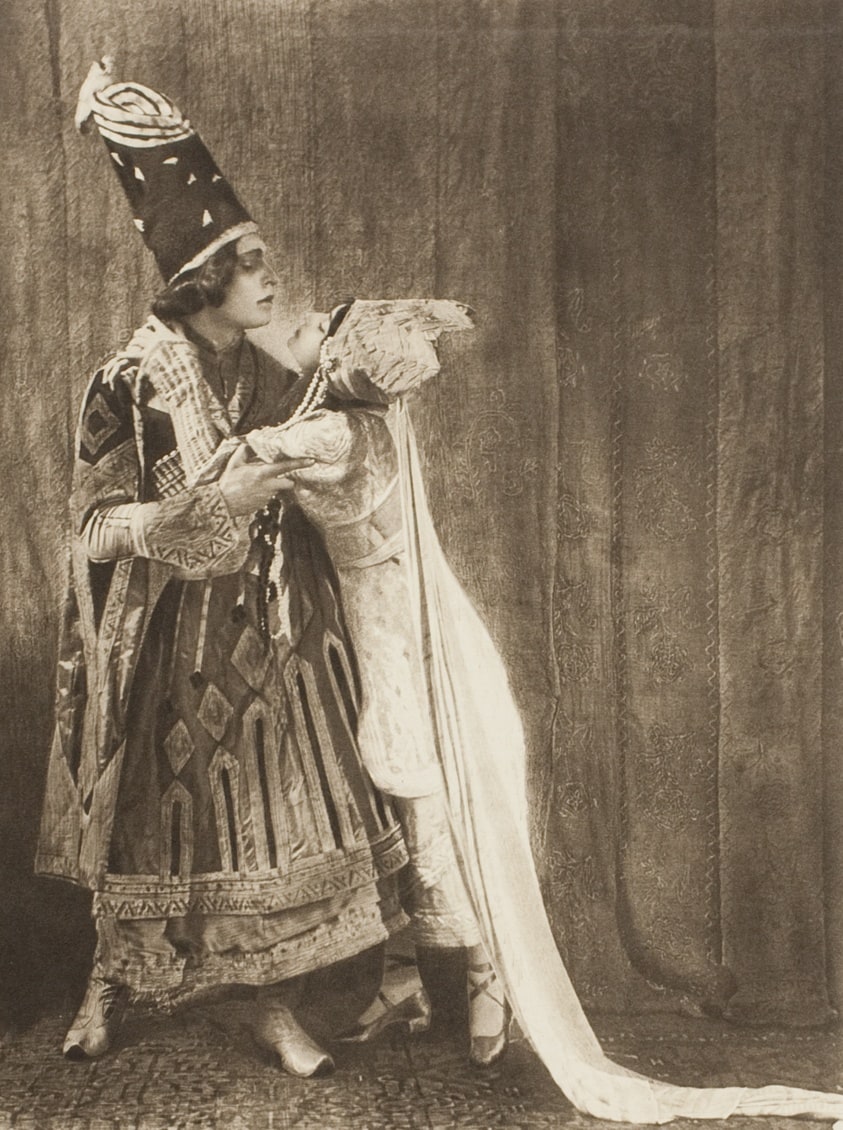 Adolf Bolm and Tamara Karsavina in Thamar (Madame Thamar Karasavina and M. Adolph Bolm, Thamar)