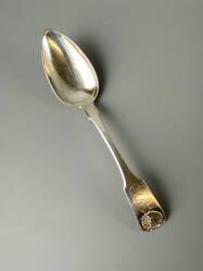 Dessert spoon
