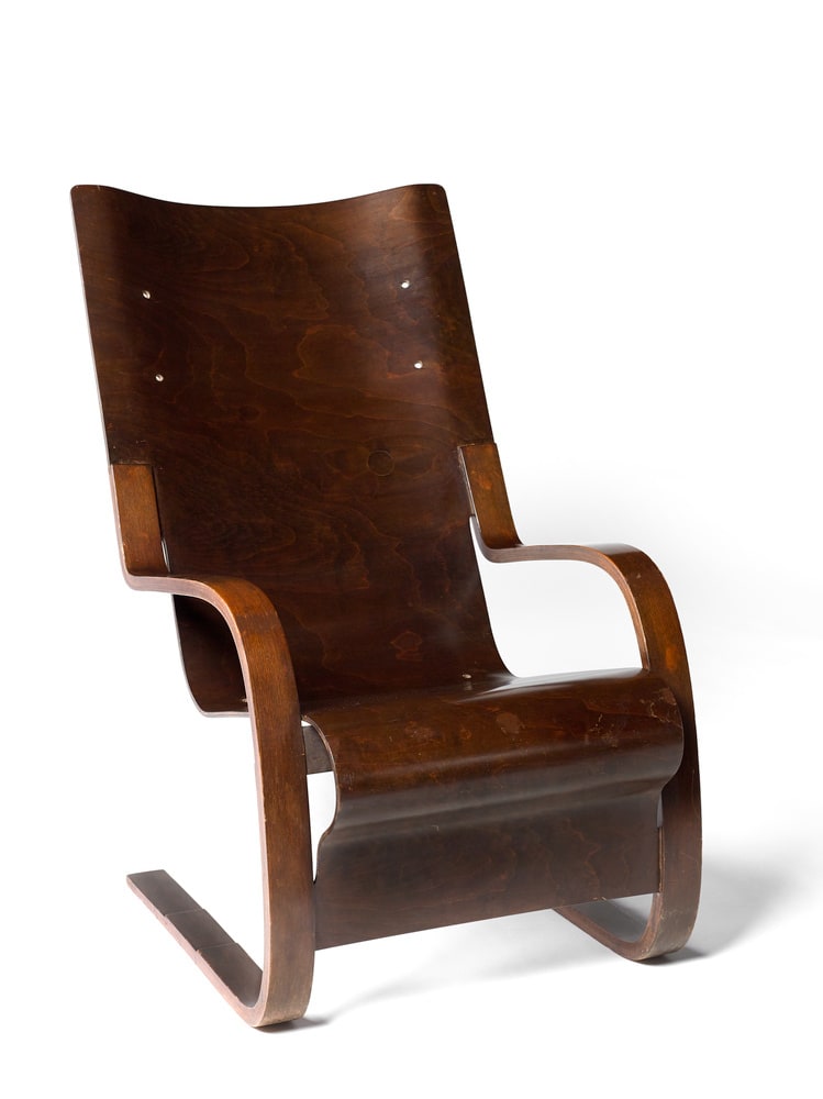 Fauteuil à haut dossier