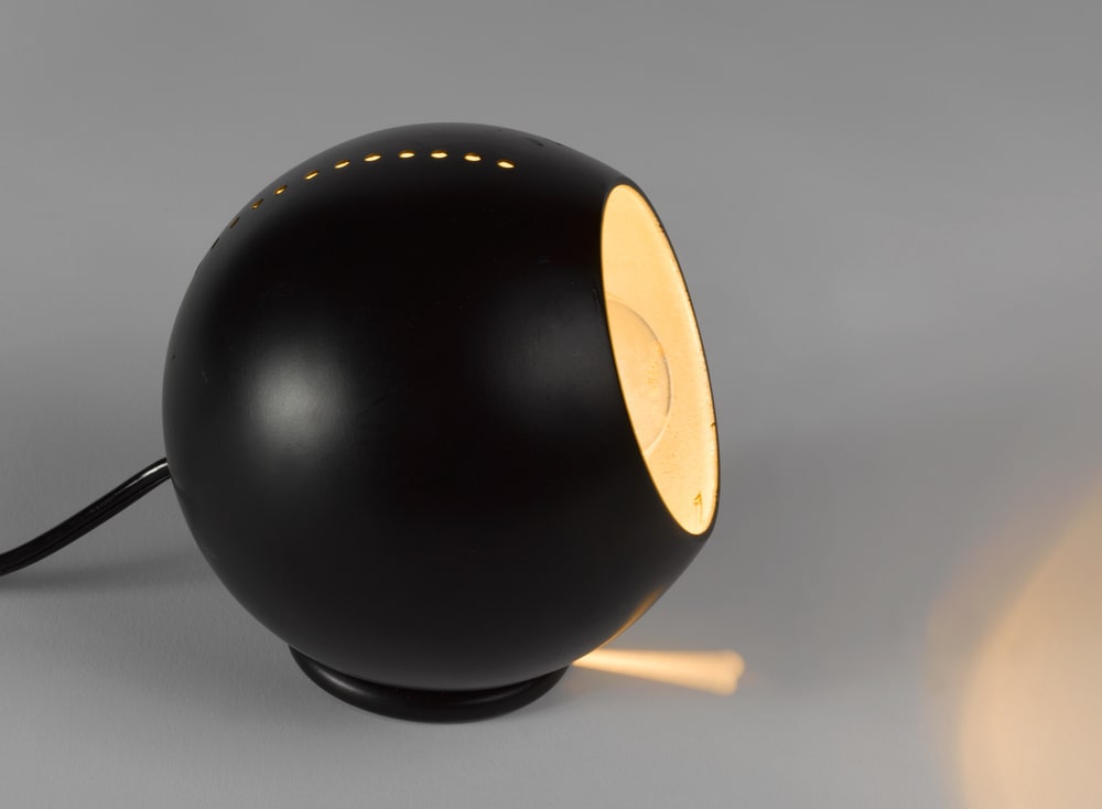 Lampe à poser N° 586