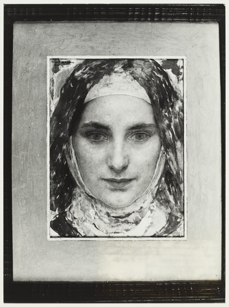 Tête de jeune fille