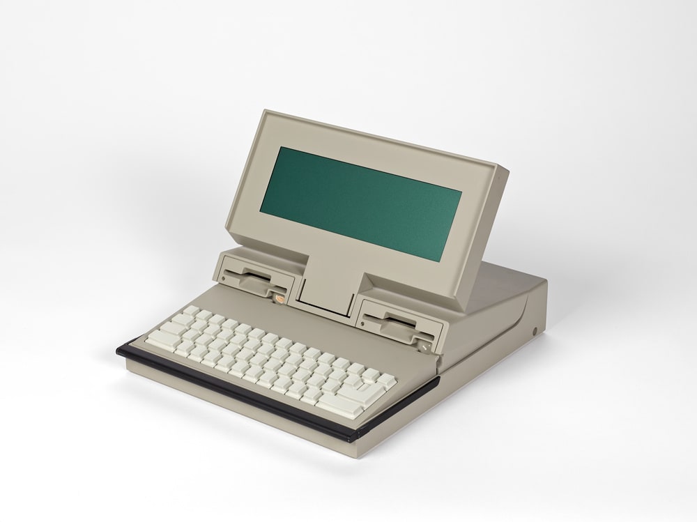 Ordinateur Maquette d'ordinateur IBM-PC Convertible