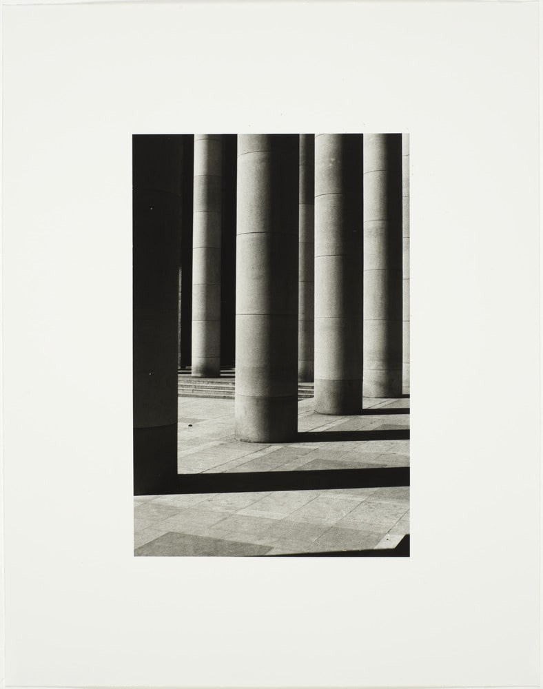 Parvis du Musée d'Art Moderne de la ville de Paris