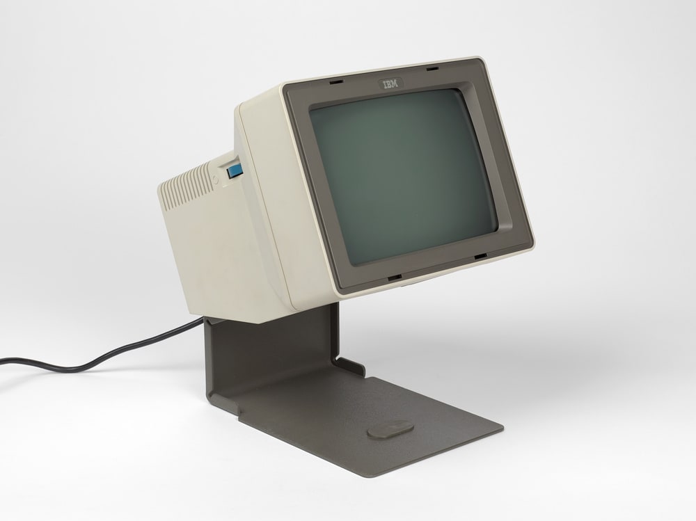 Ordinateur IBM Modèle 5140
