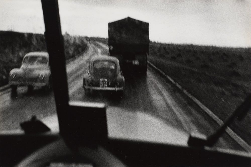 Routiers de jour sur la route d'Italie