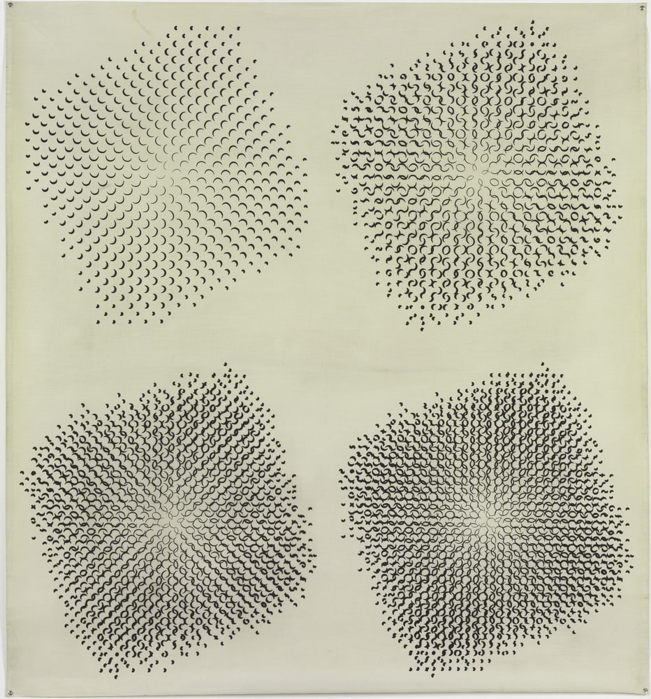 Vier Lochblendenstrukturen der Serie 3.8.14 F 4 (Spiegelungen) : F, F4.1, F4 II, F4 III, F 4 III