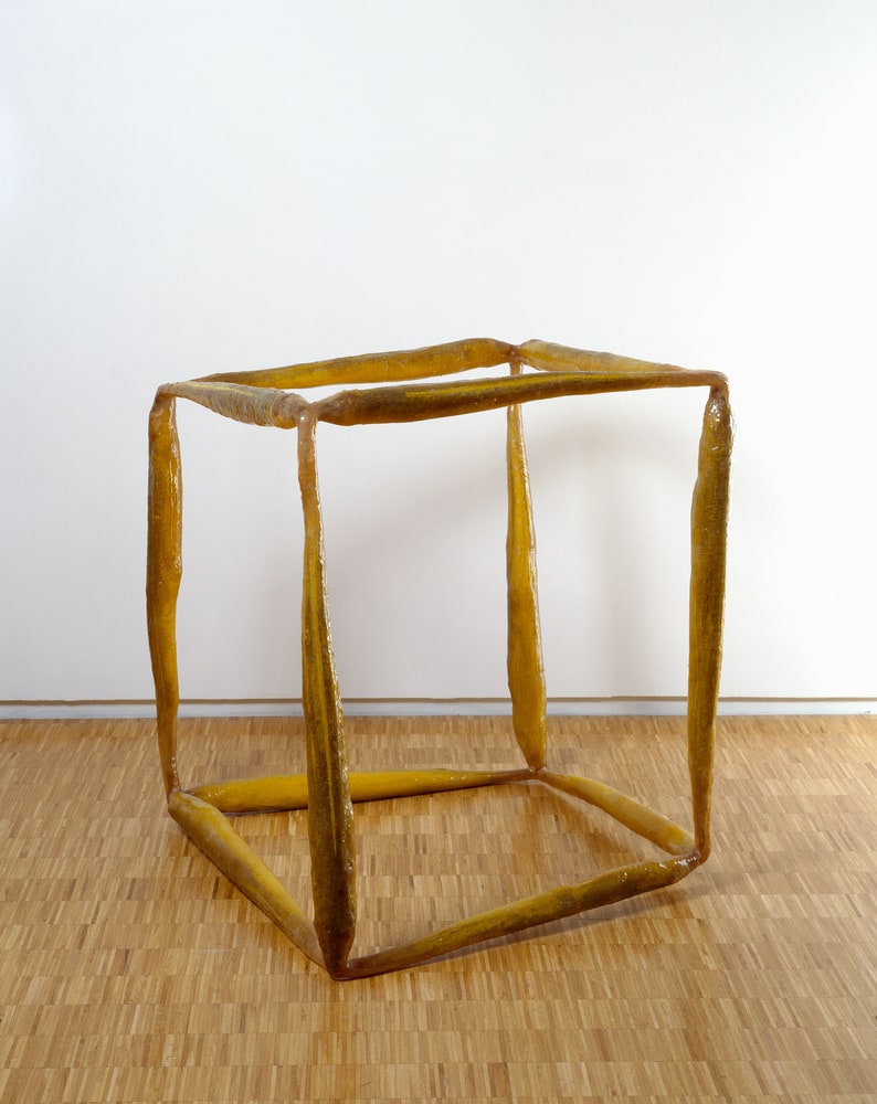 Le cube jaune