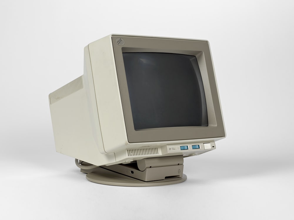Ecran d'ordinateur IBM PS 2 modèle 30