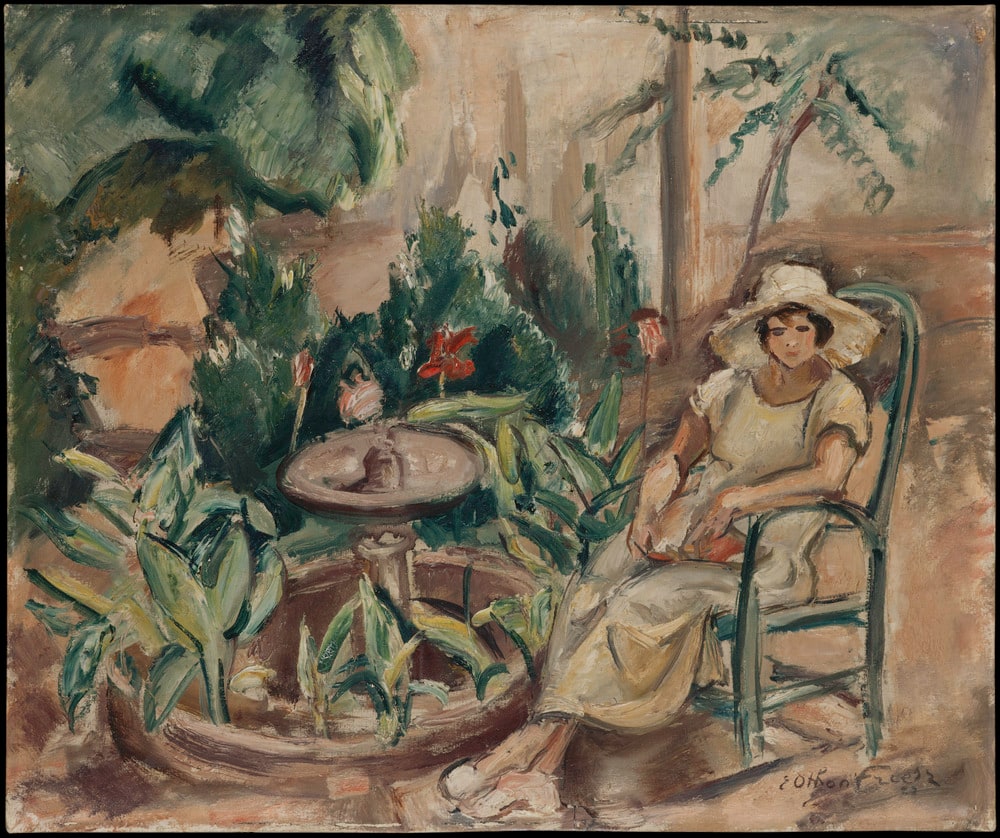 Femme dans un jardin