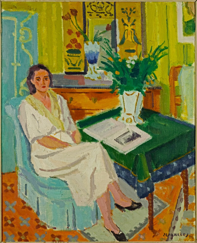 Femme dans un intérieur