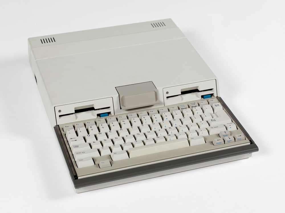 Ordinateur IBM-PC Convertible