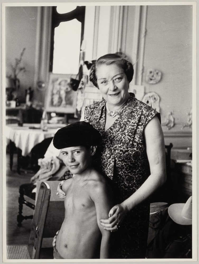 Portrait de Claude Picasso et de Mimise Guttuso dans l'atelier de La Californie, Cannes, en 1957