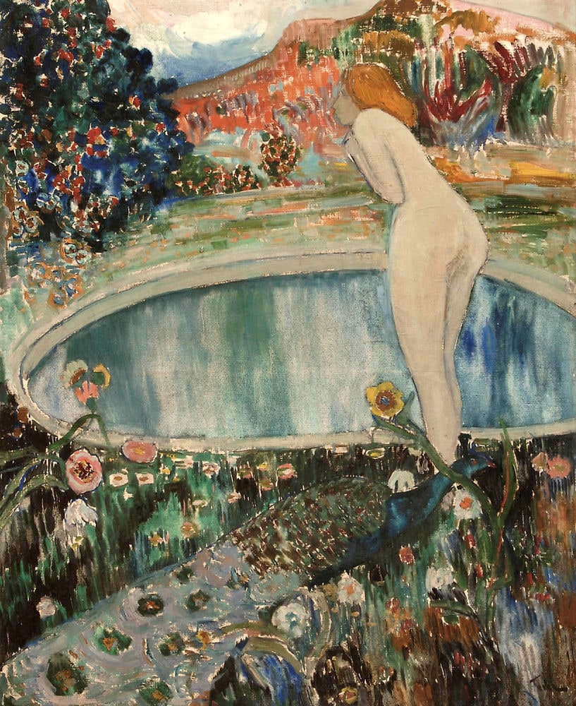 Femme nue dans un parc