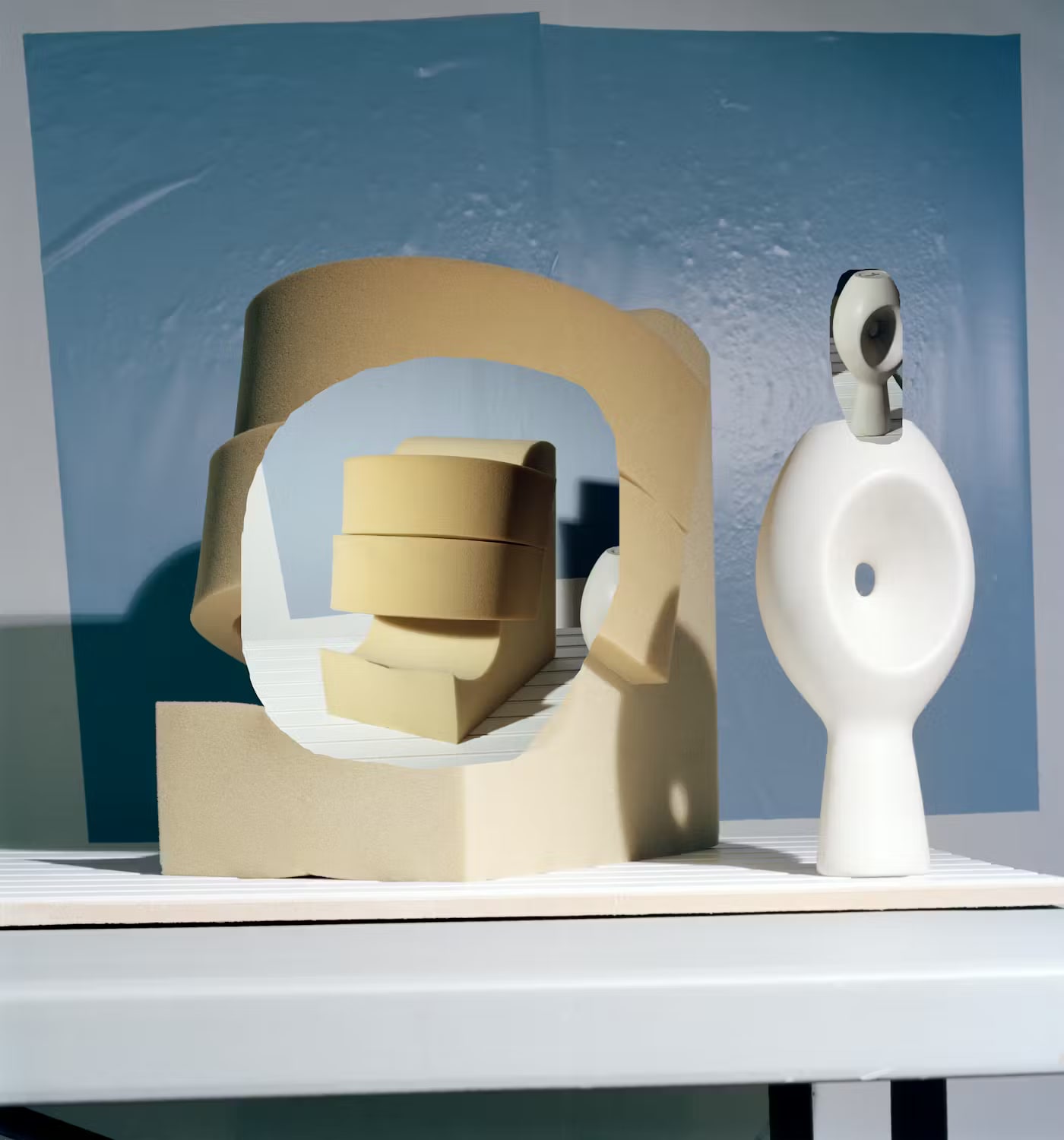 Self-conscious Objects