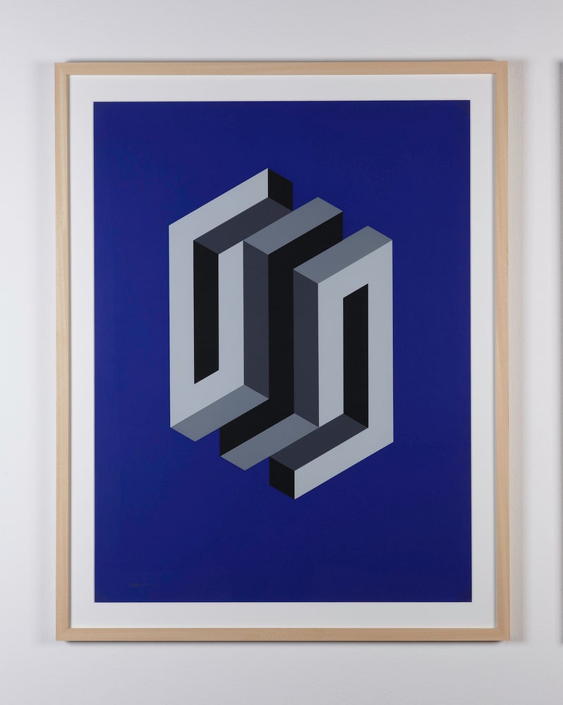 Impossible Figure (Grey Prism)
