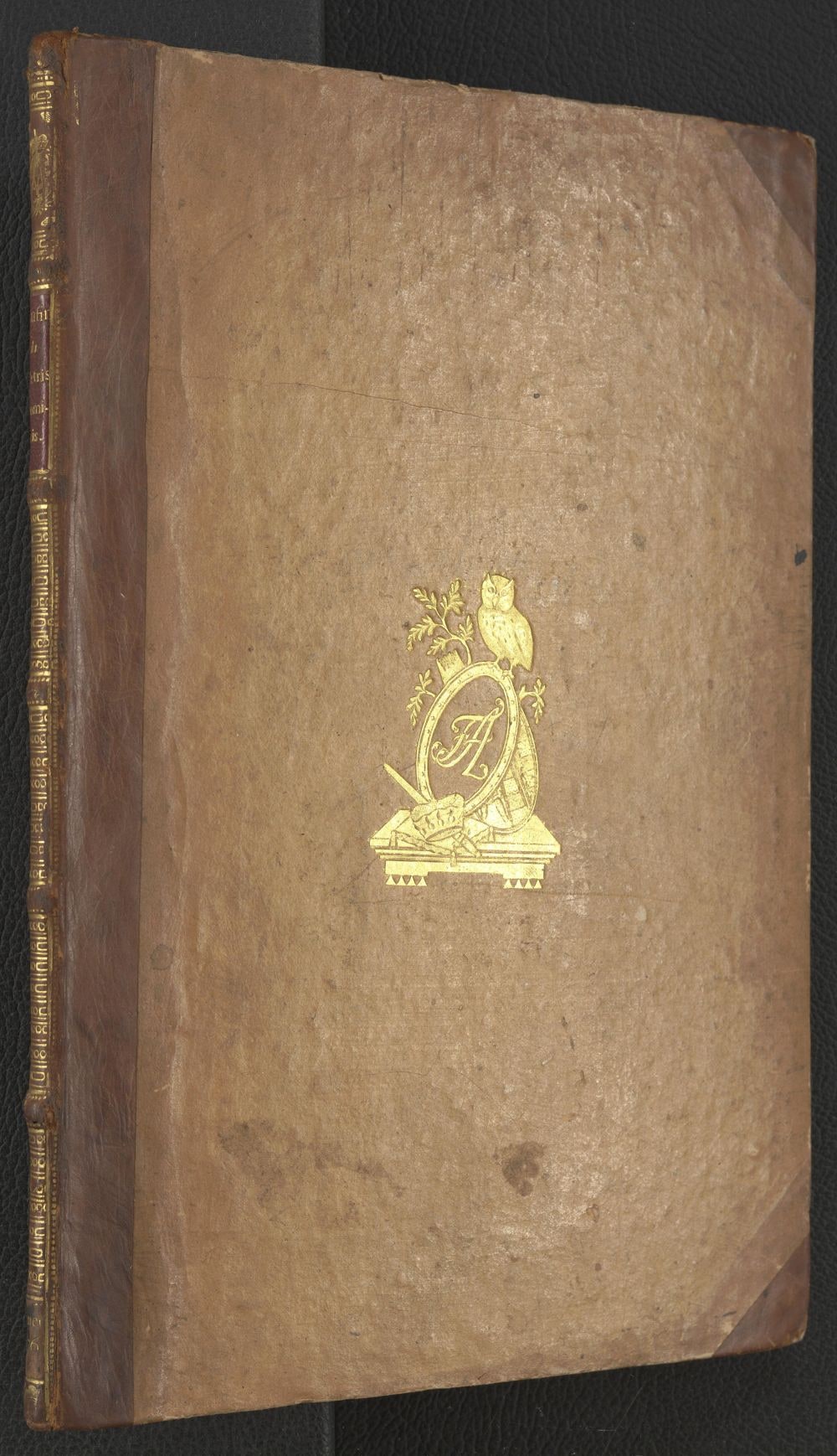 Fragmentum Prisciani = Priscianus Caesariensis, Opera [5) Kommentar des Rufinus Antiochensis zu De metris comicis, 6) Institutio de nomine, 7) Übersetzung von Dionysos Periegetes, De situ orbis] Venedig: Johannes de Colonia und Johannes Manthen, 1476