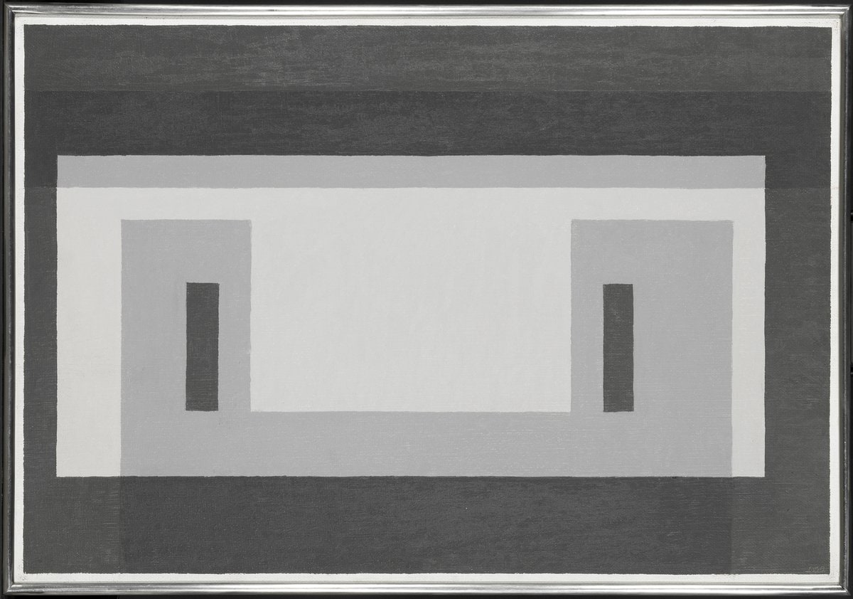 Light Gray Wall - Hungarian National Gallery
