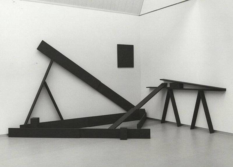 Triangularly