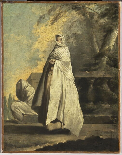 Femmes drapées de blanc.