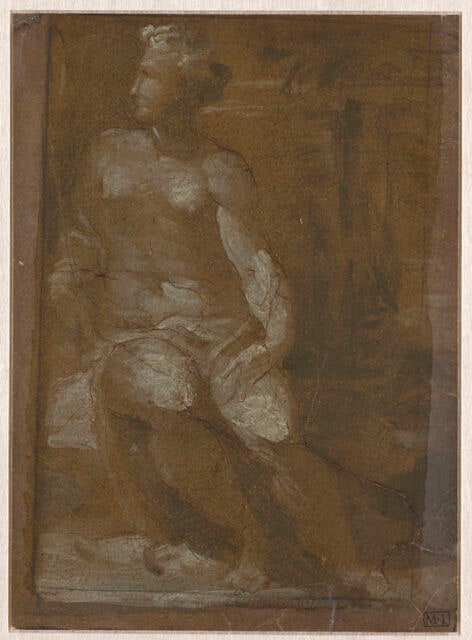 Femme drapée assise, vue de face, la tête tournée vers la gauche, tenant une lance (?)