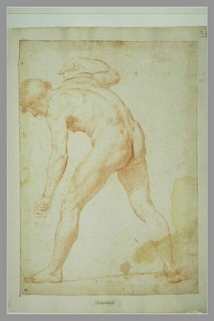 Nu masculin de dos, le jambes écartées, courbé en avant et tourné vers la gauche