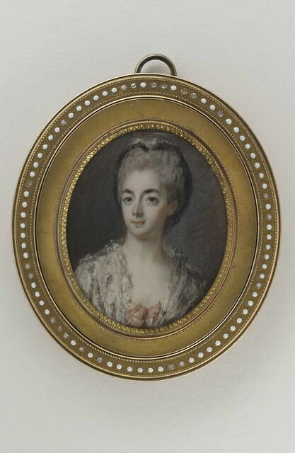 Portrait de dame coiffée de dentelle noire