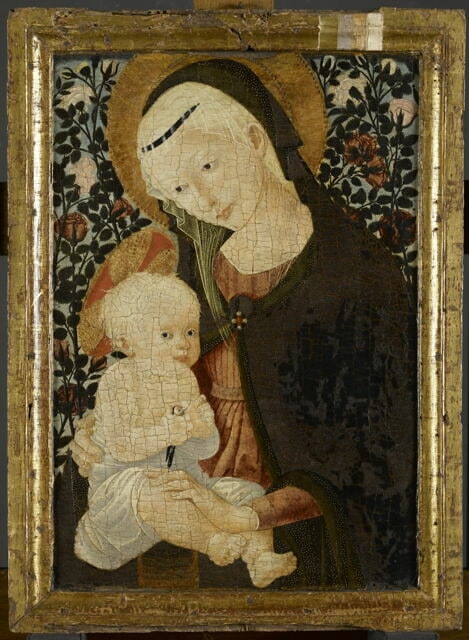 La Vierge et l'Enfant dans un buisson de roses