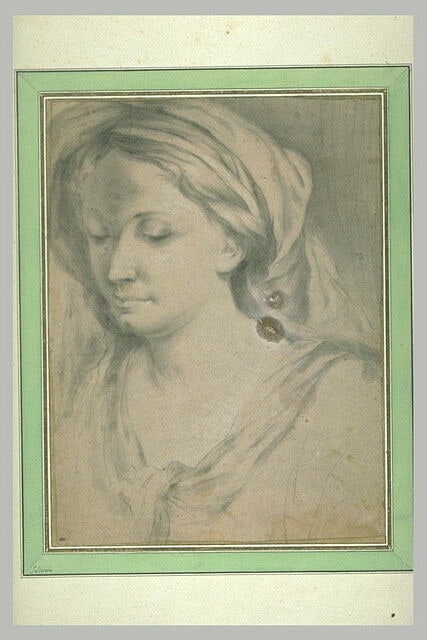 Femme, vue en buste, tournée vers la gauche