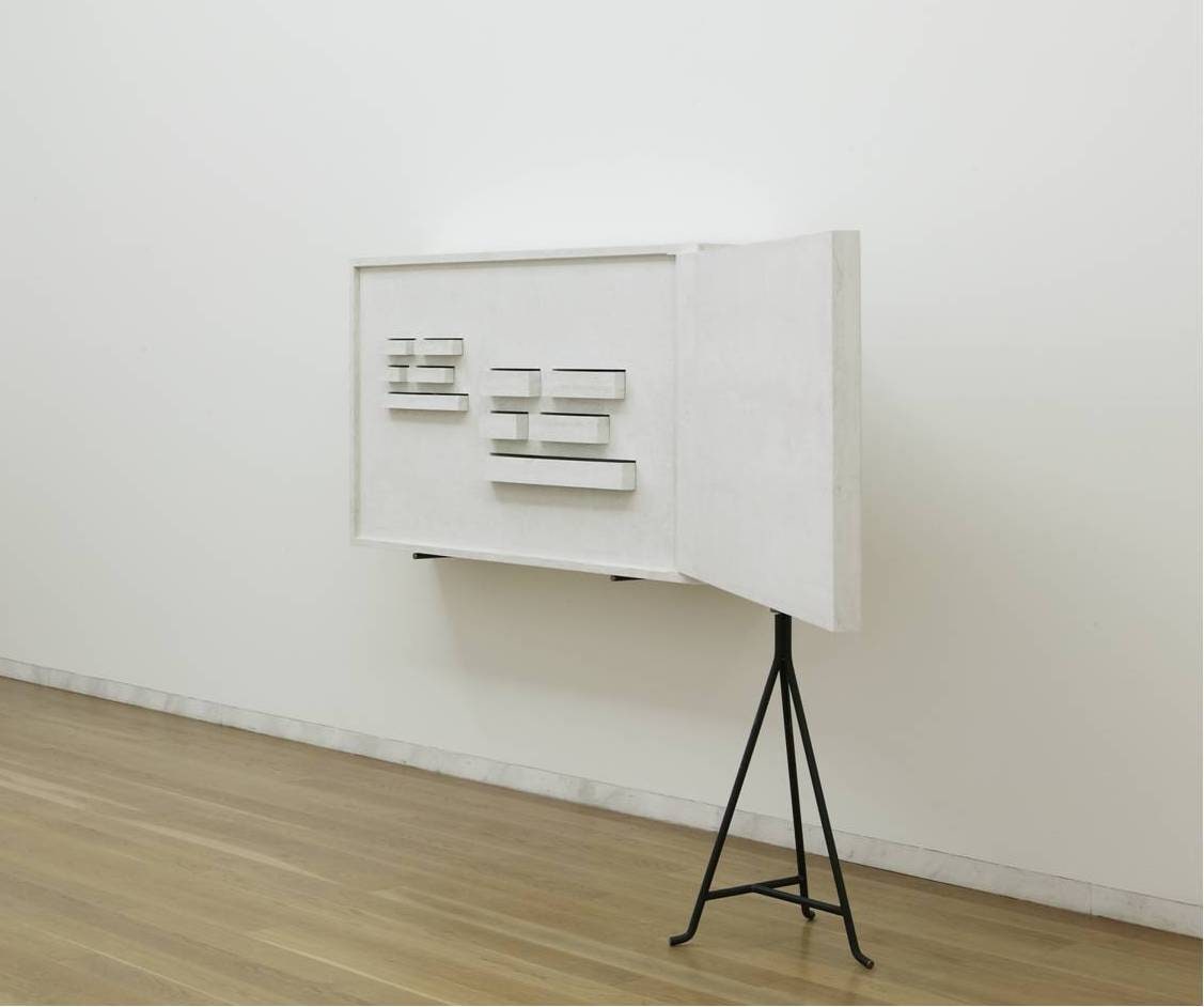 The sea at ebb tide dreamed, cabinet version