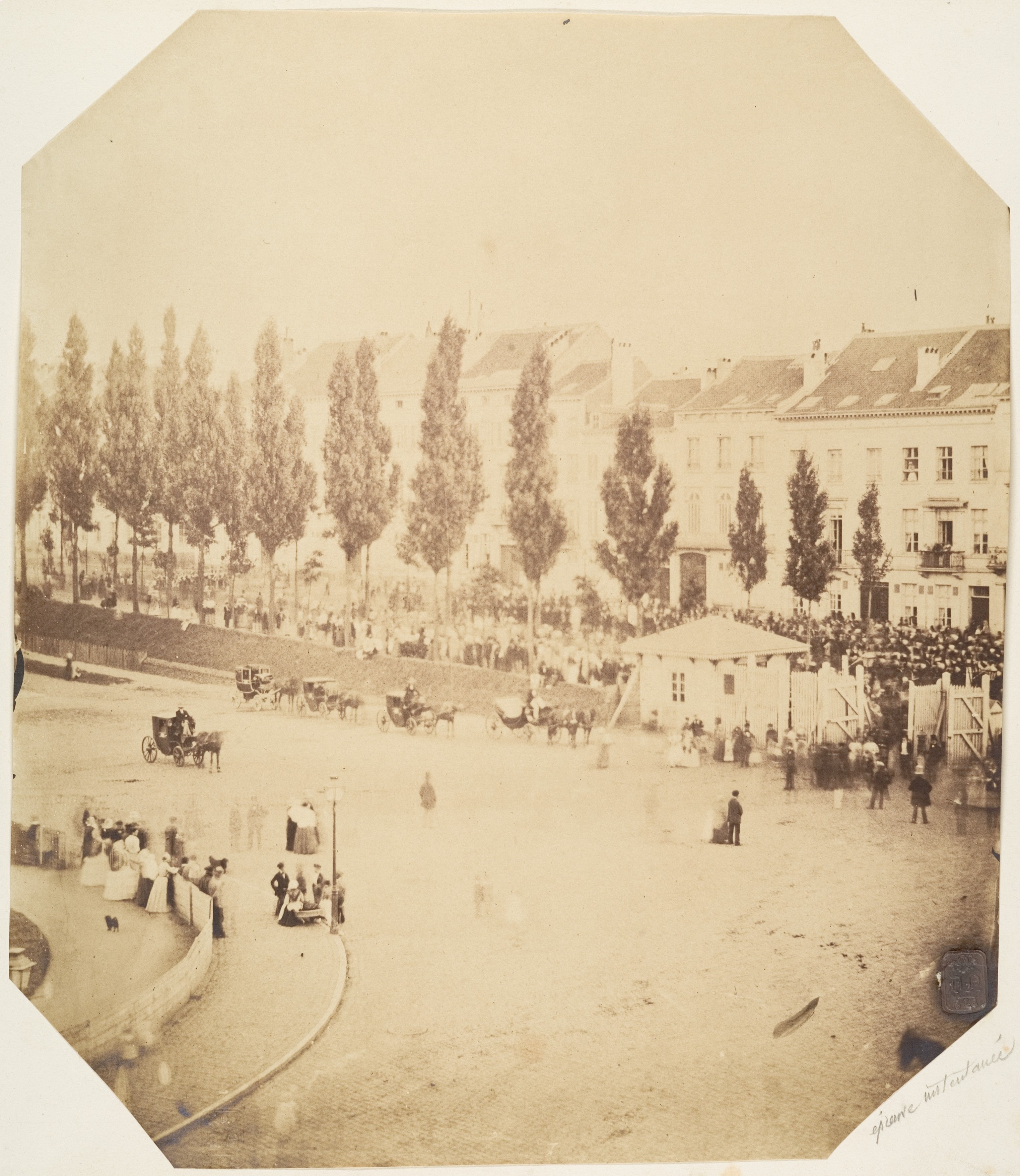 La place pendant les fêtes de septembre