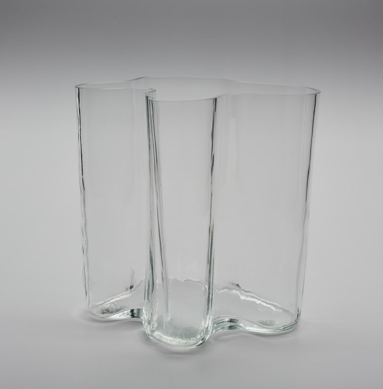 Vase (model 3031)