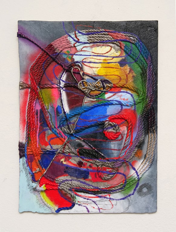 (corresponding fluctuations; light and shadow; river) Position