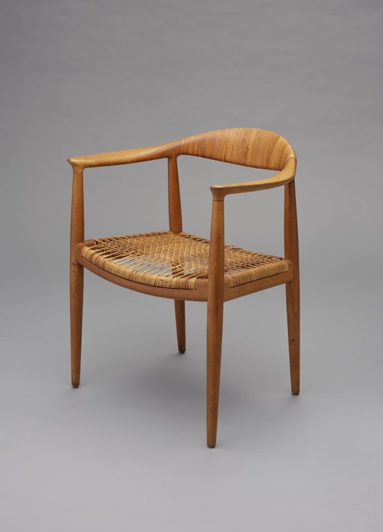 "The Chair," model JH501