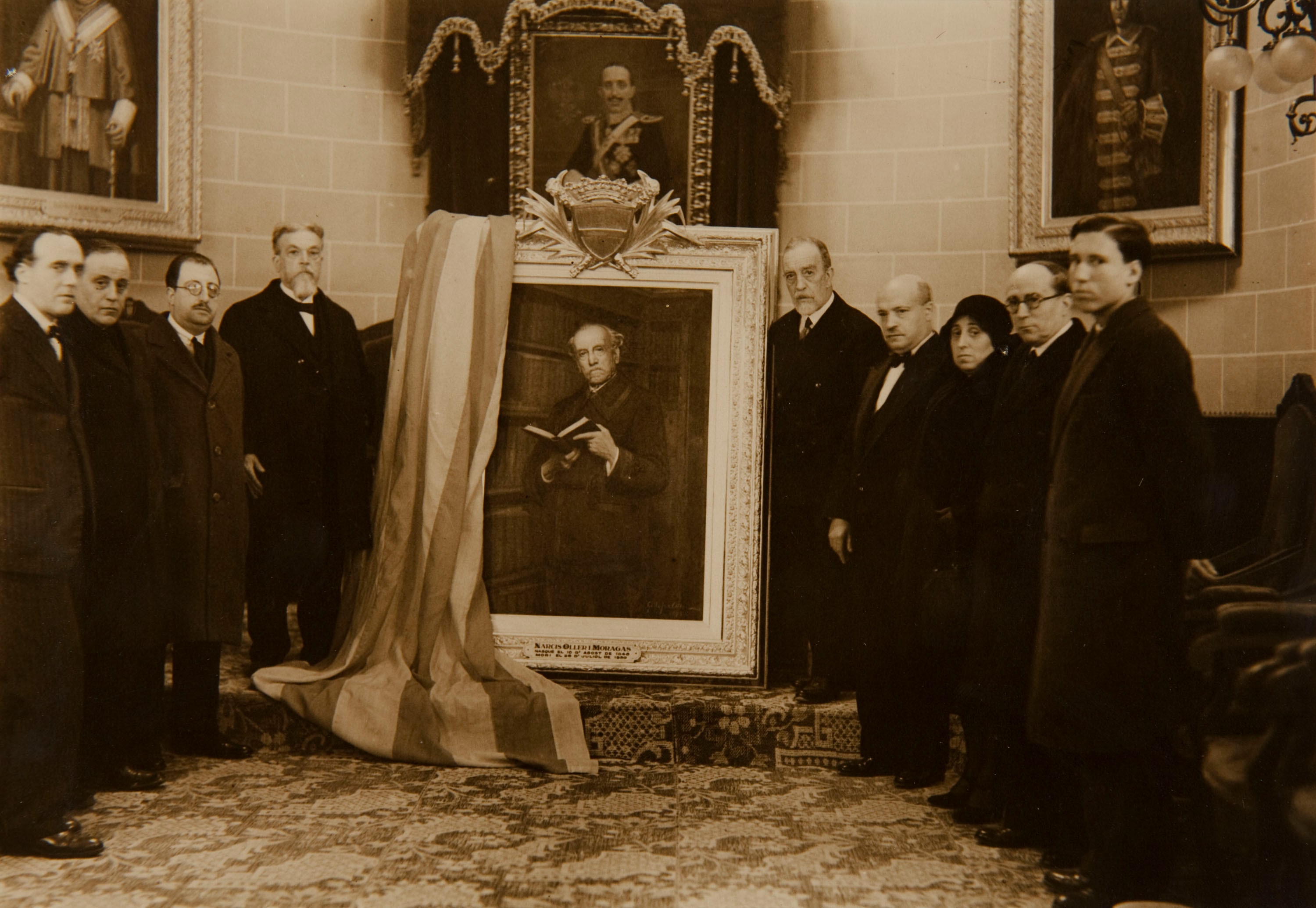 Gallery of Illustrious Vallesans. Narcís Oller, the father of Catalan novels, has enriched this gallery this year (Valls)