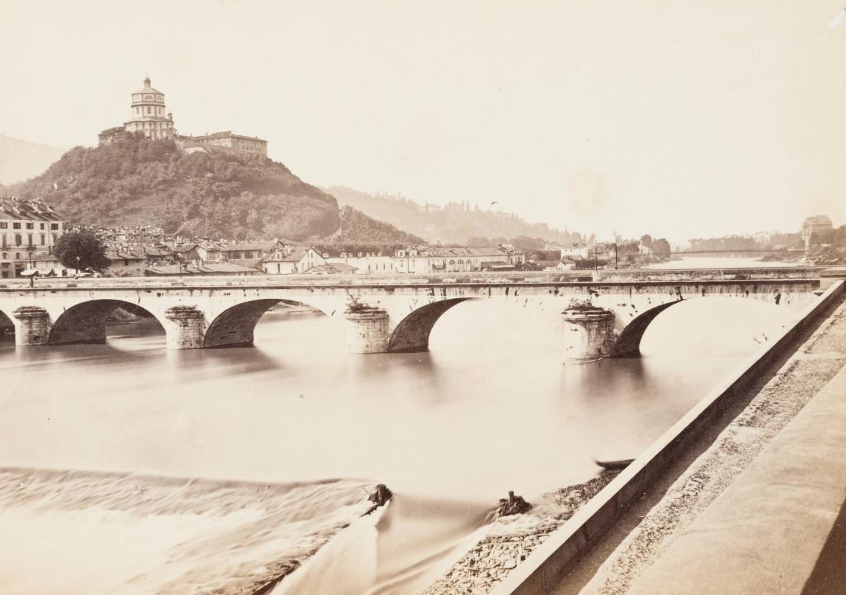 3734. Torino. Ponte sul Po