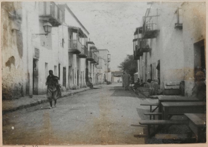 Vue d'une rue de Biskra