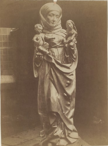 Statue