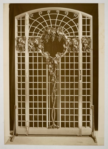 Porte en fer forgé