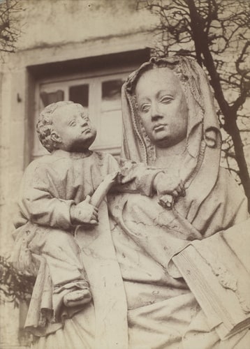 St Jean de Losne, statue d'une Vierge à l'Enfant