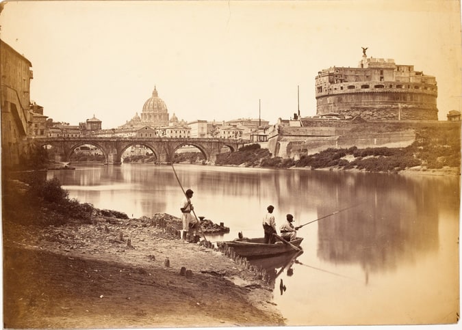 Le Tibre, le château Saint-Ange et la basilique Saint-Pierre, à Rome